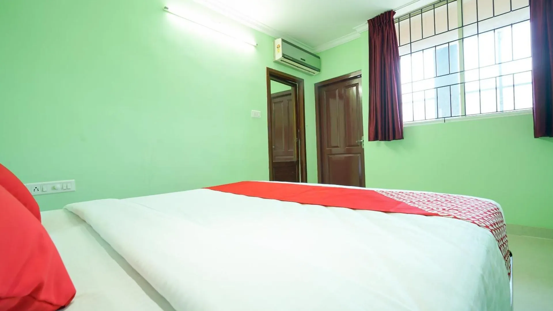Oyo Flagship Malabar Plaza Residency Hotel Kochi