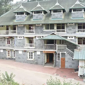 https://eden-holidays.hotels-munnar.com
