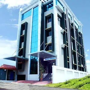 Hotel Tri-star Residency