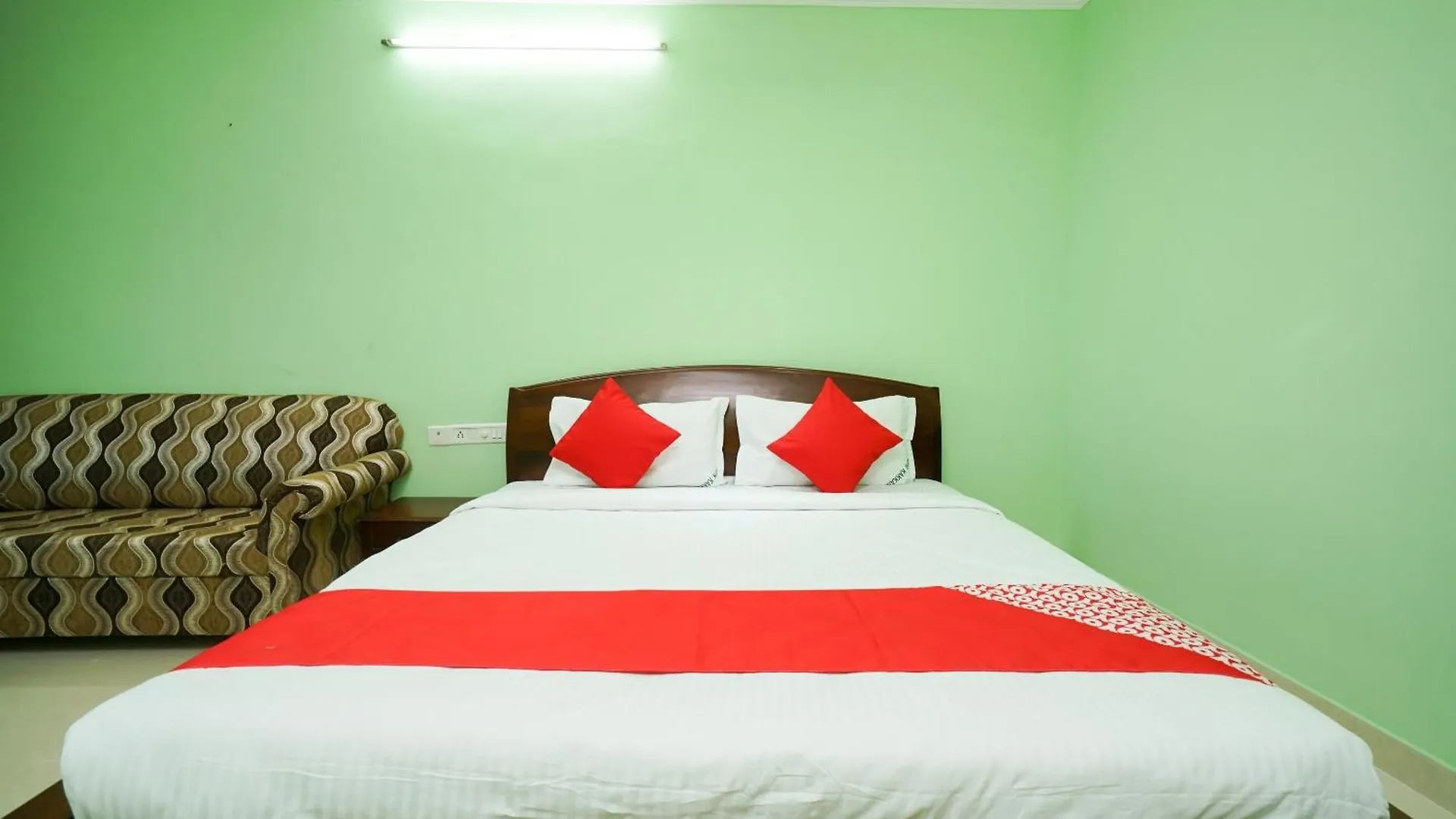 Oyo Flagship Malabar Plaza Residency Hotel Kochi